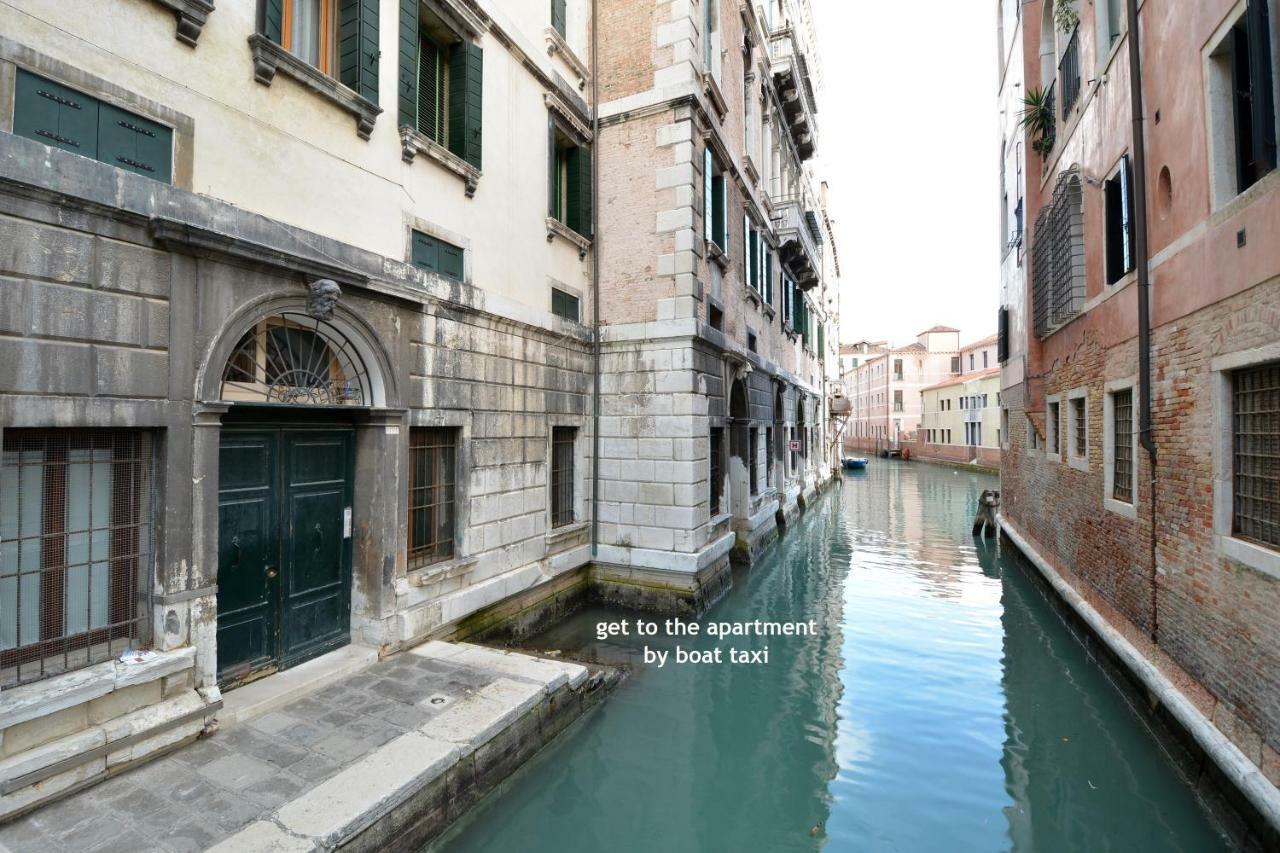 Marco Canal-Views Venice Exterior photo